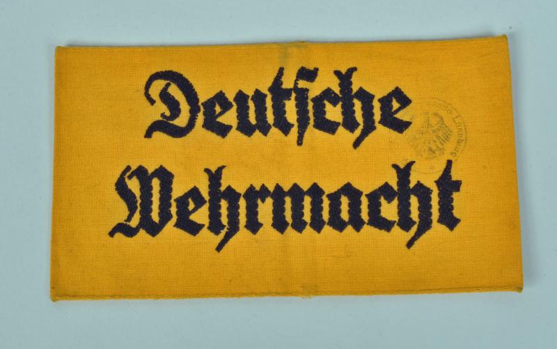 GERMAN WWII DEUTSCHE WEHRMACHT ARMBAND.