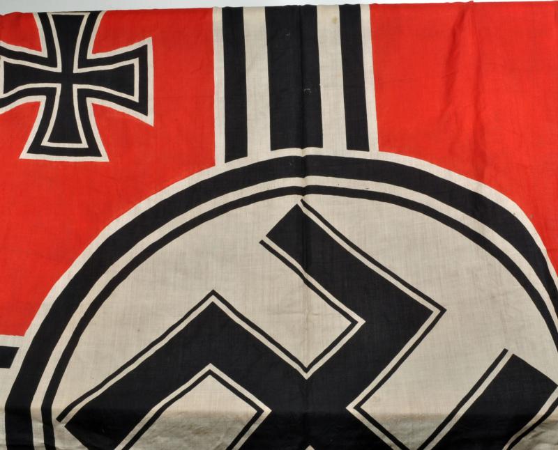 GERMAN WWII KRIEGSMARINE BATTLE FLAG.