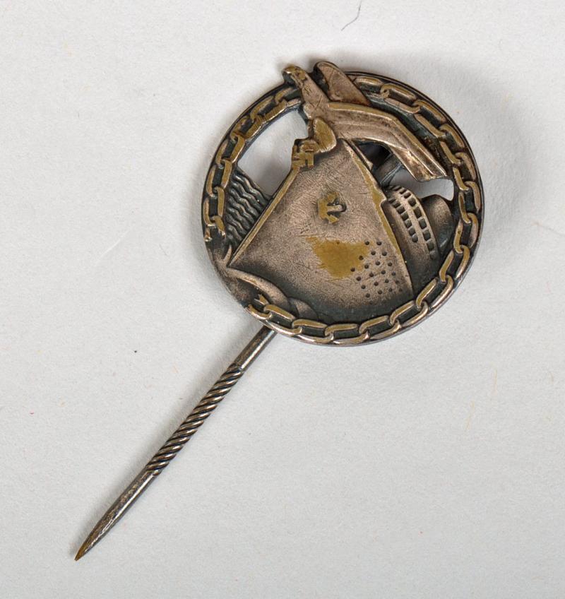 GERMAN WWII BLOCKADE BREAKER BADGE, MINIATURE.