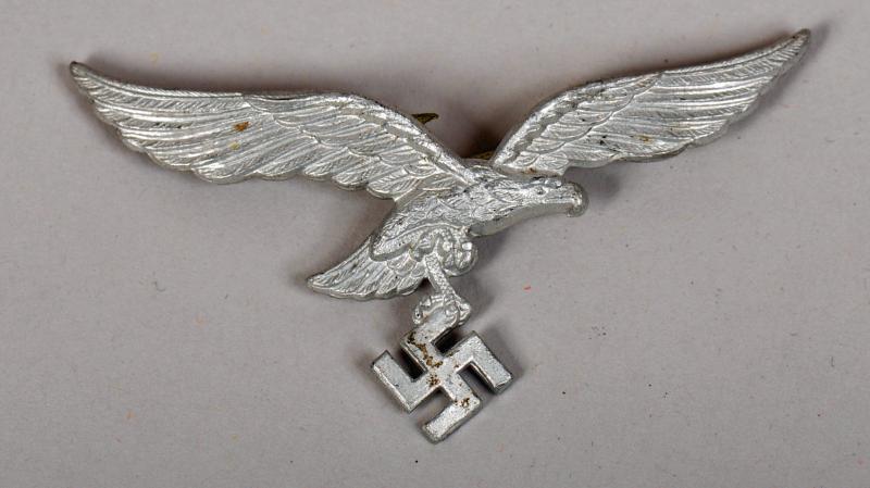 Regimentals | GERMAN WWII LUFTWAFFE CAP EAGLE.