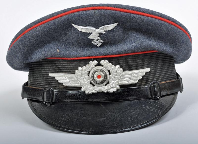 GERMAN WWII LUFTWAFFE FLAK ARTILLERY NCO/ENLISTED MANS VISOR CAP.