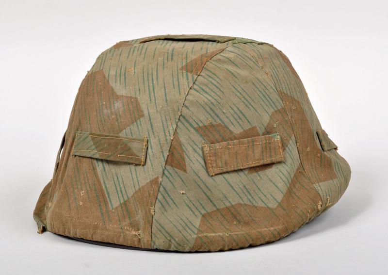 GERMAN WWII ARMY HELMET COVER.