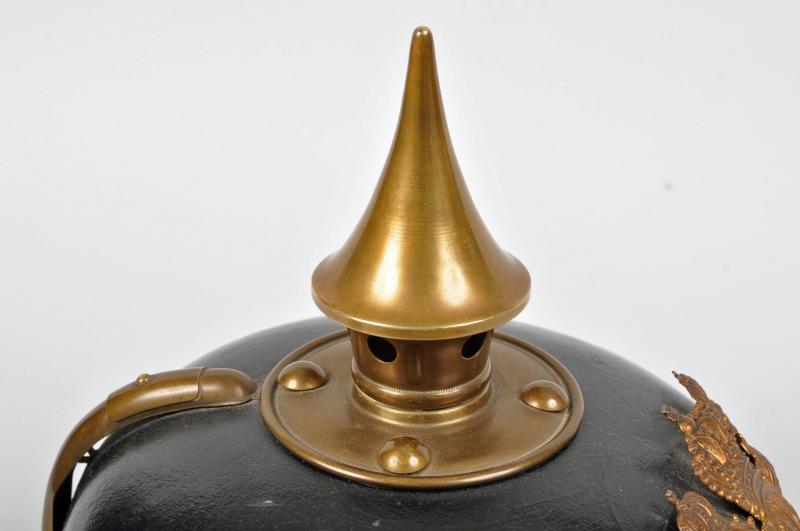 GERMAN WWI BAVARIAN 12TH INFANTRY REGIMENT PICKELHAUBE.