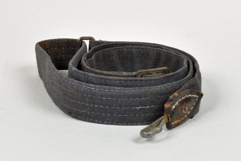 GERMAN WWII LUFTWAFFE BREAD BAG STRAP.