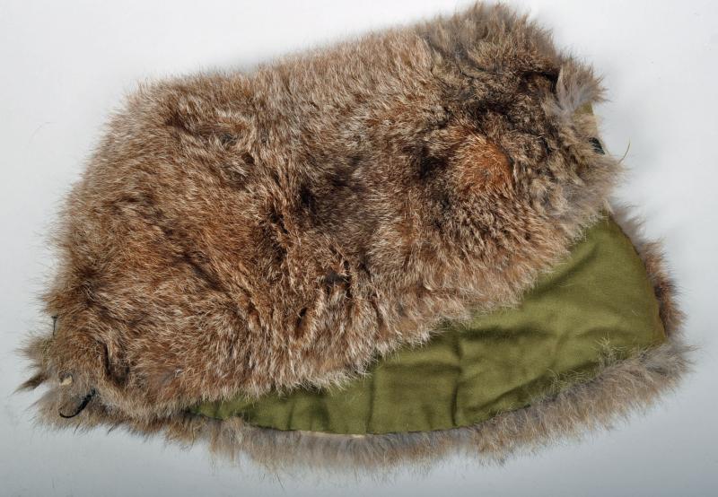 BRITISH WWII RAF FUR COLLAR.