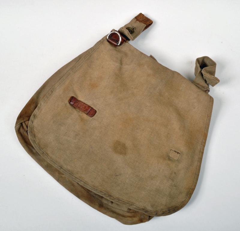 GERMAN WWII BREAD BAG.