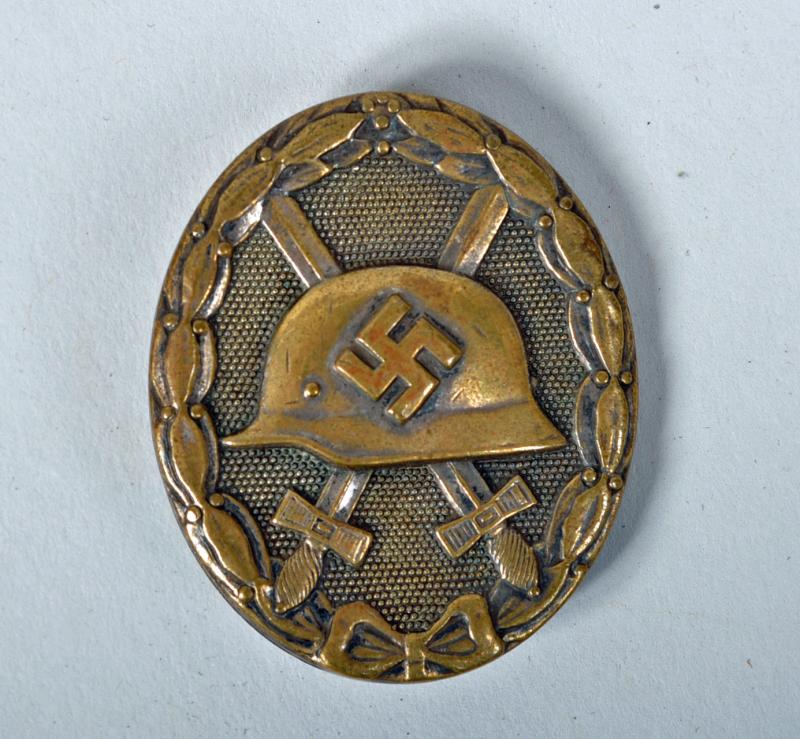 GERMAN WWII WOUND BADGE IN GOLD.