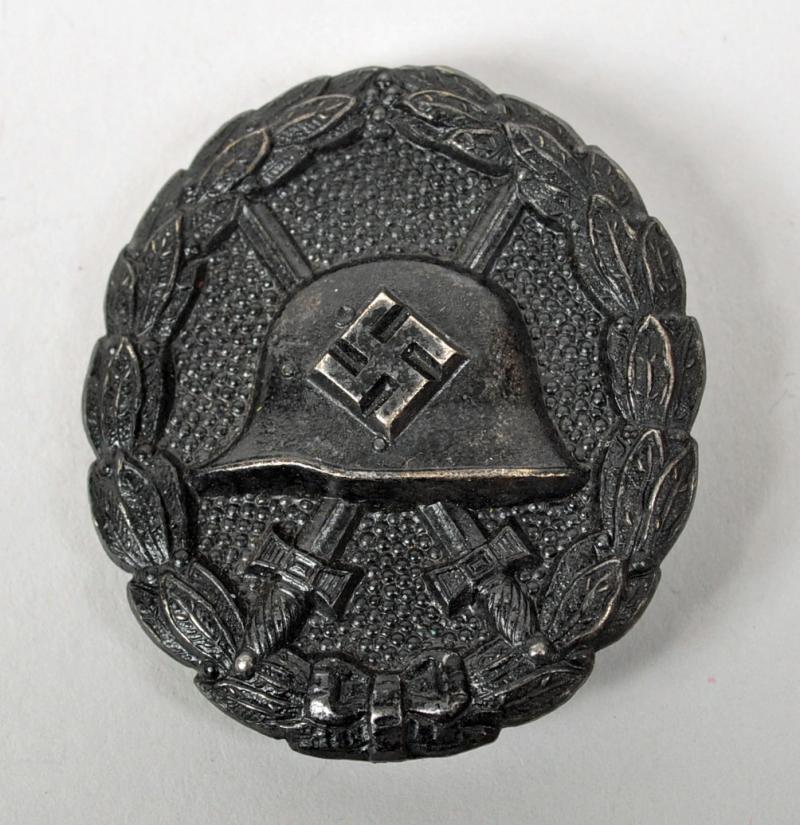 GERMAN WWII 1936 CONDOR LEGION WOUND BADGE IN BLACK.