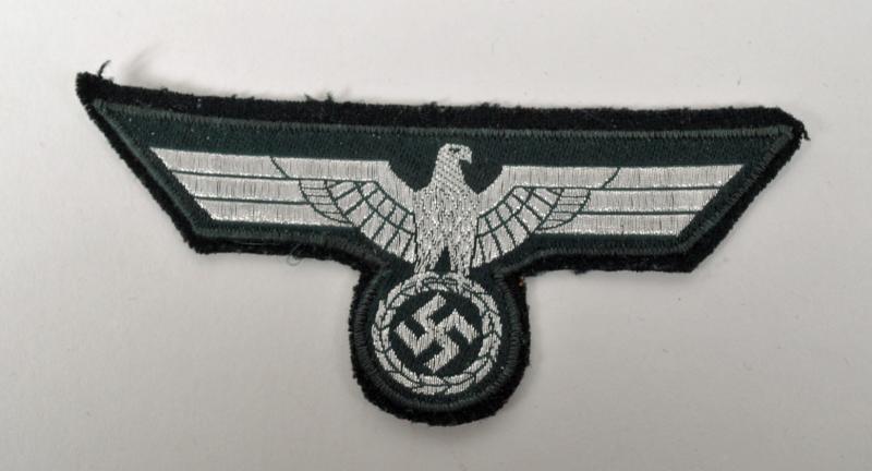 GERMAN WWII ARMY NCO BREAST EAGLE.