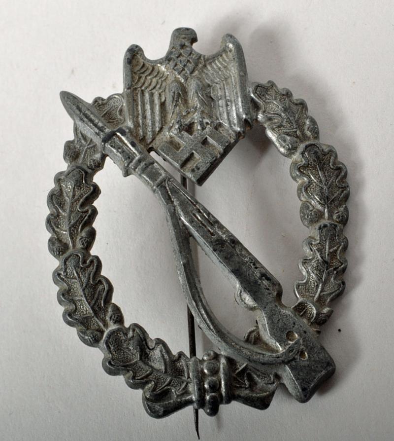 GERMAN WWII INFANTRY ASSAULT BADGE.