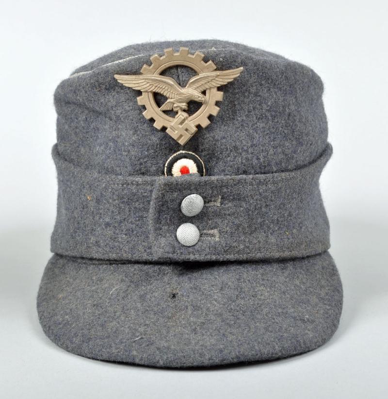 GERMAN WWII LUFTWAFFE GENERALLUFTZEUGMEISTER M.43 OFFICERS CAP.