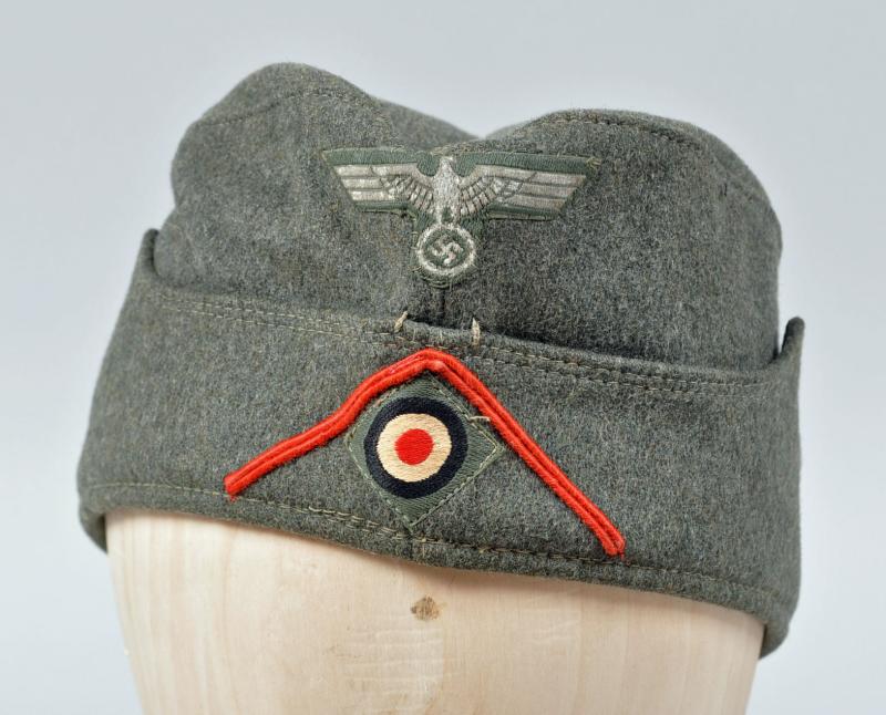 GERMAN WWII ARTILLERY MANS M.38 FIELD CAP.