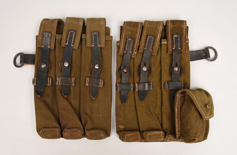 GERMAN WWII MP40 MAGAZINE POUCHES.