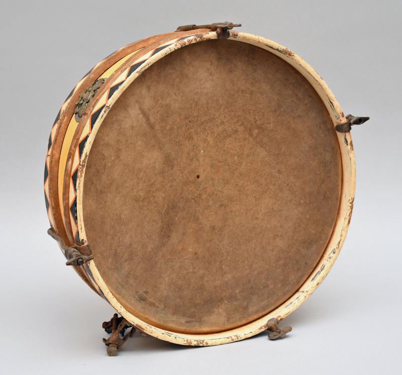RUSSIAN WWI DRUM.
