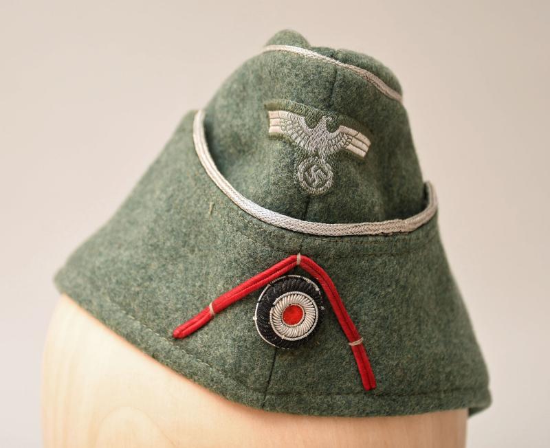 GERMAN WWII SMOKE TROOP OFFICERS OVERSEAS CAP.