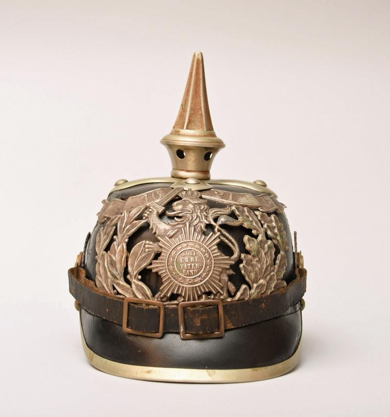 IMPERIAL GERMAN HESSE 115TH BATTLE DAMAGED PICKELHAUBE.