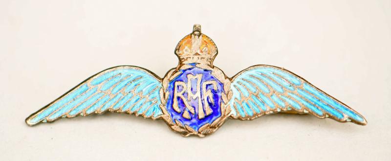 BRITISH WWII RAF ENAMELLED SWEETHEART BROOCH.