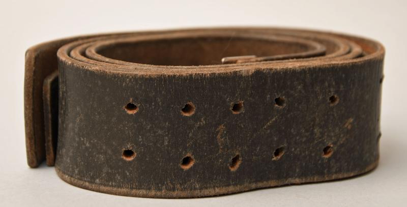 GERMAN WWII POLITICAL BELT LEATHER.