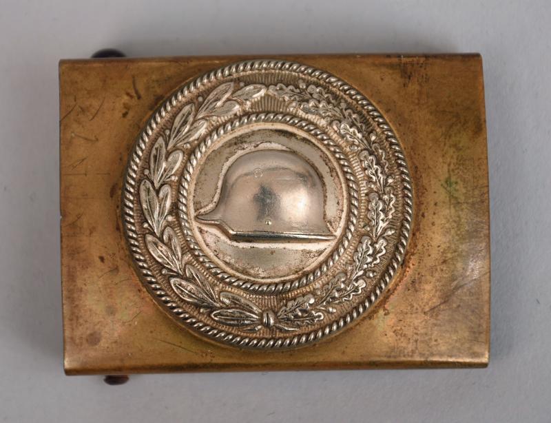 Regimentals | GERMAN WWII STALHELM BUCKLE.