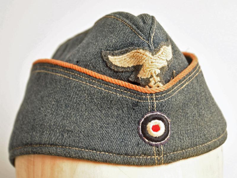 GERMAN WWII LUFTWAFFE SIGNALS ENLISTED RANKS OVERSEAS CAP.