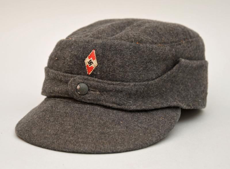 GERMAN WWII HITLER YOUTH FLAK HELPERS CAP.