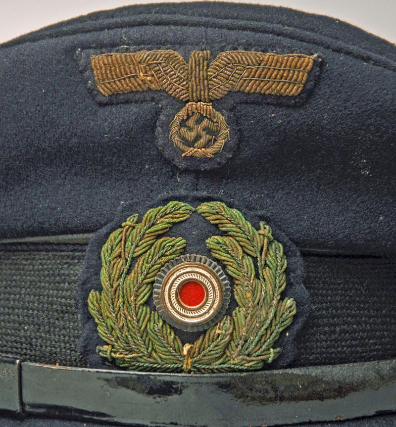 German WWII Kriegsmarine Captain's Visor Cap - Reddick Militaria