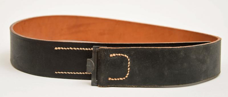 Regimentals | GERMAN WWII LEATHER COMBAT BELTS, MINT.