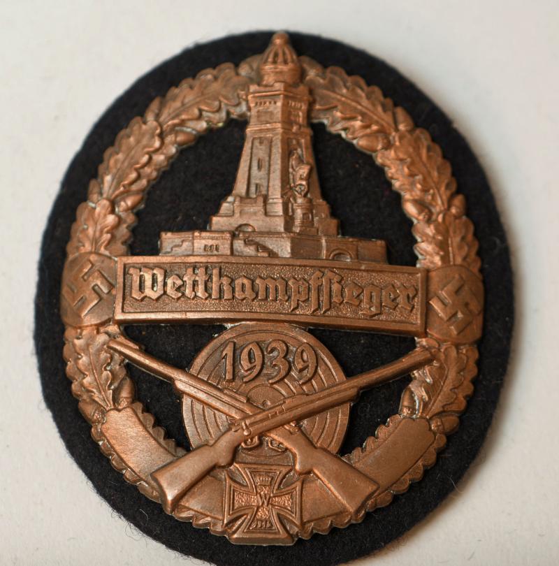 GERMAN WWII VETERANS KYFFERHAUSERBUND 1939 ARM SHIELD.