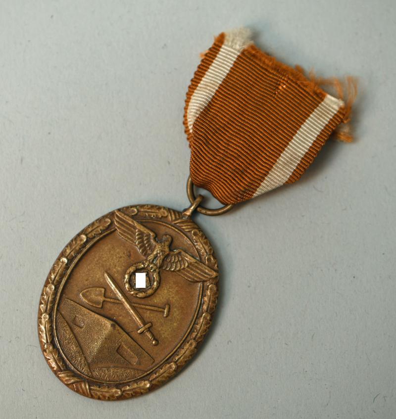 GERMAN WWII WEST WALL MEDAL.