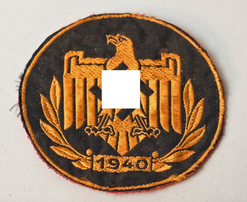 GERMAN WWII THIRD REICH SPORTS ORGANISATION NSRL ACHIEVEMENT BADGE FOR 1940.