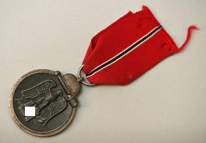 GERMAN WWII EAST FRONT MEDAL.