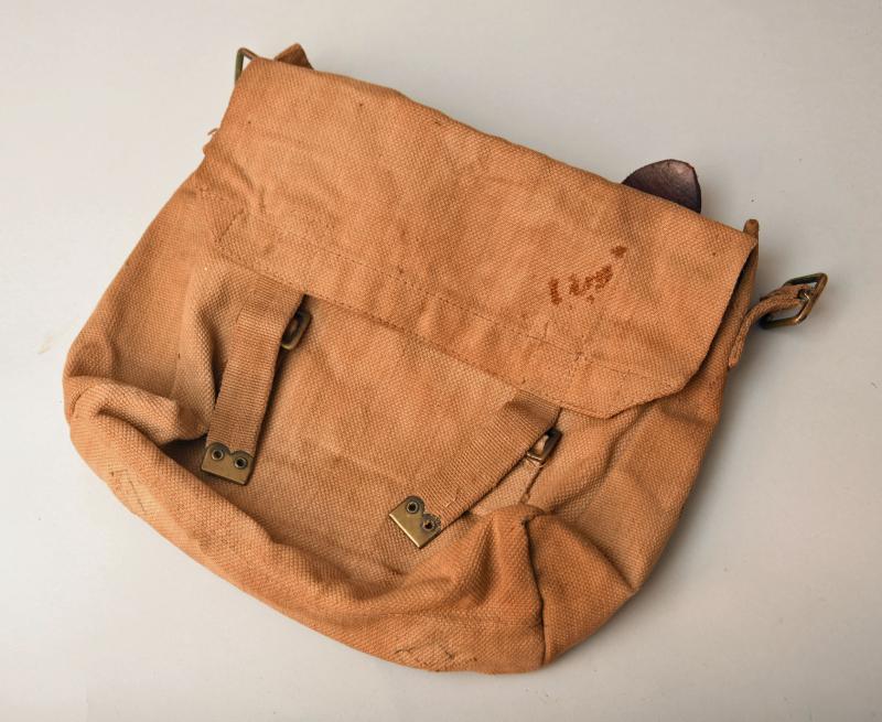 BRITISH WWI 1914 PATTERN REPRODUCTION SIDE BAG.