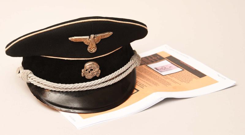 GERMAN WWII ALLGEMEINE SS OFFICERS VISOR CAP.