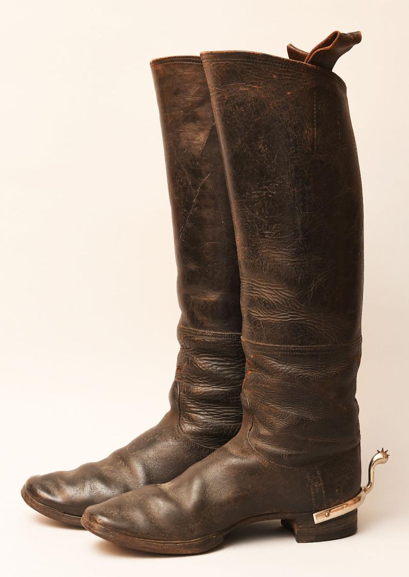 GERMAN WWI OFFICERS CAVALRY BOOTS.