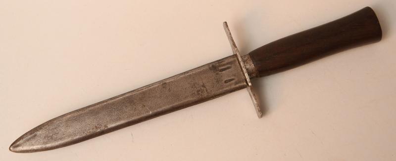 FRENCH WWI FIGHTING KNIFE.