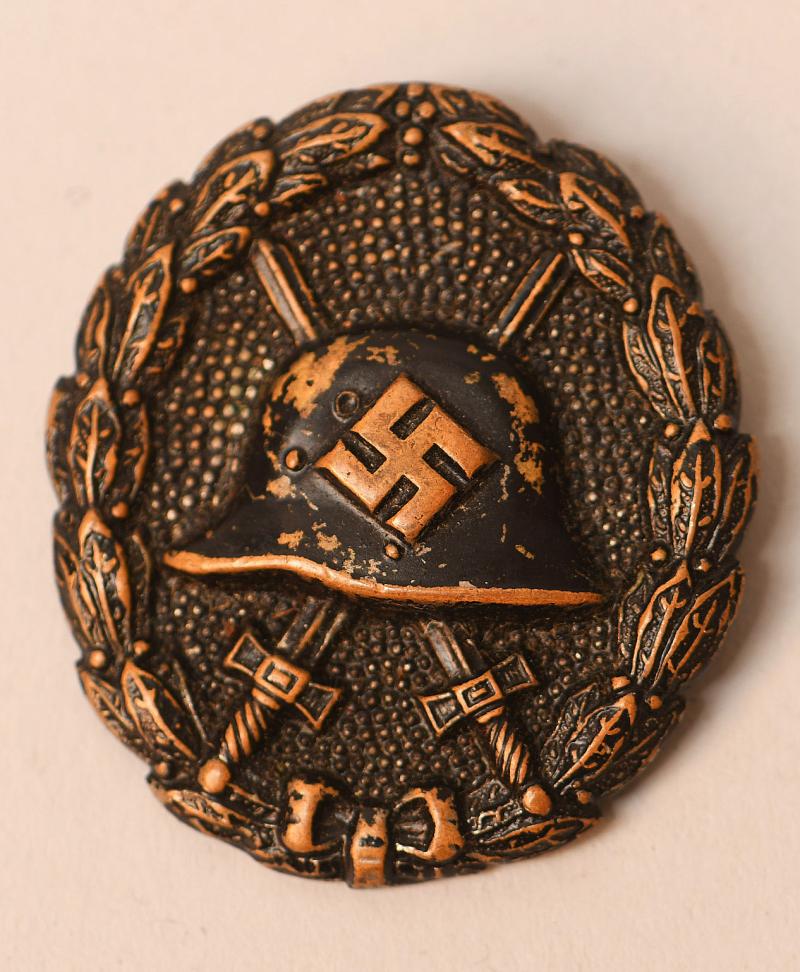 GERMAN WWII 1936 CONDOR LEGION WOUND BADGE.