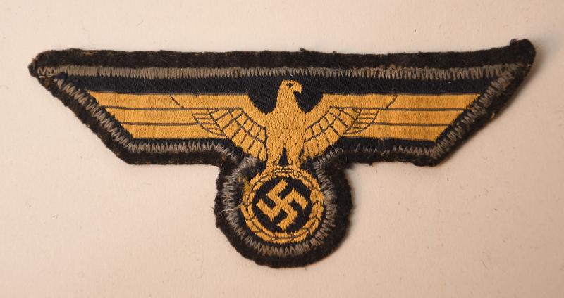 GERMAN WWII KRIEGSMARINE BREAST EAGLE.