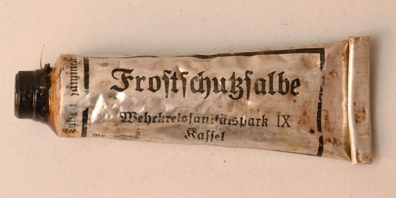 GERMAN WWII SOLDIERS ANTI FROSTBITE CREAM.