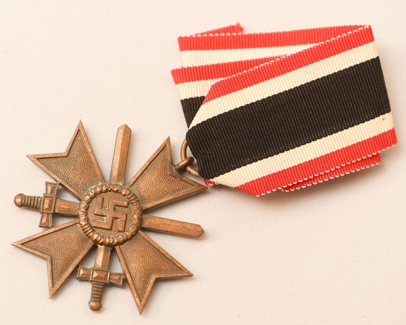 GERMAN WWII WAR SERVICE CROSS 2nd CLASS WITH SWORDS.