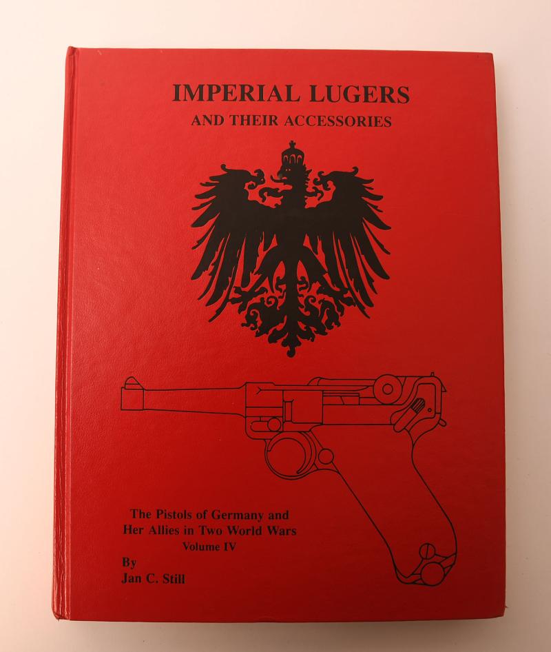 GERMAN WWII WEIMAR AND EARLY NAZI LUGERS AND THEIR ACCESSORIES.