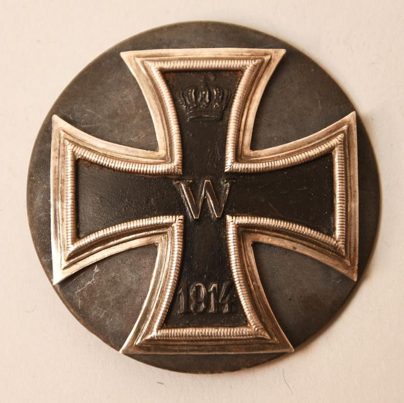 GERMAN WWI IRON CROSS FIRST CLASS WITH PLATE BACK.