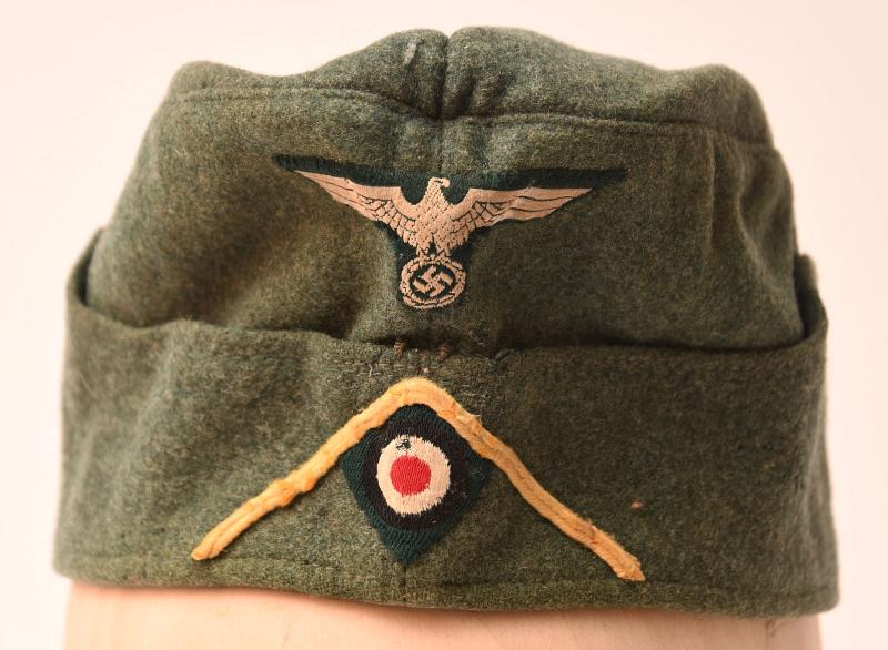 GERMAN WWII SIGNALS ENLISTED MANS OVERSEA’S CAP.