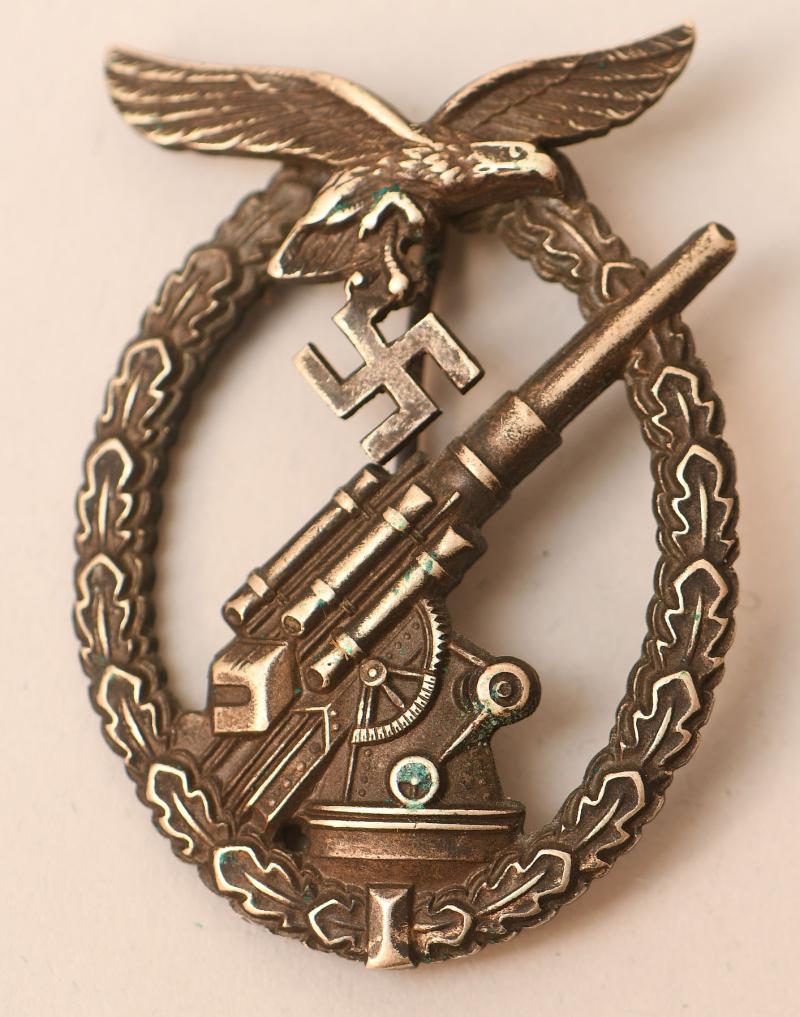 GERMAN WWII LUFTWAFFE FLAK BADGE, AS REMOVED FOR A SOUVENIR BELT.