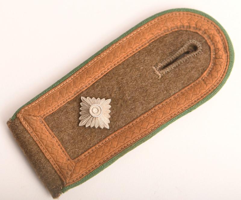 GERMAN WWII AFRIKA KORPS MOUNTAIN TROOPERS SHOULDER BOARD.