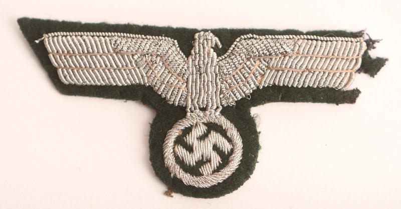 GERMAN WWII ARMY OFFICERS CAP EAGLE.