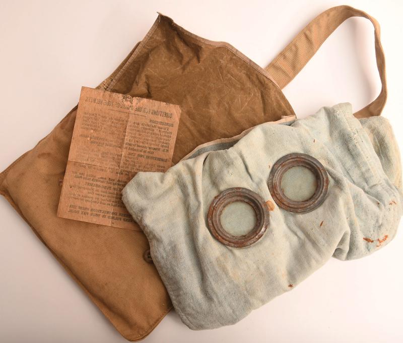 BRITISH WWI HOOD TUBE GAS HELMET WITH BAG AND INSTRUCTIONS.