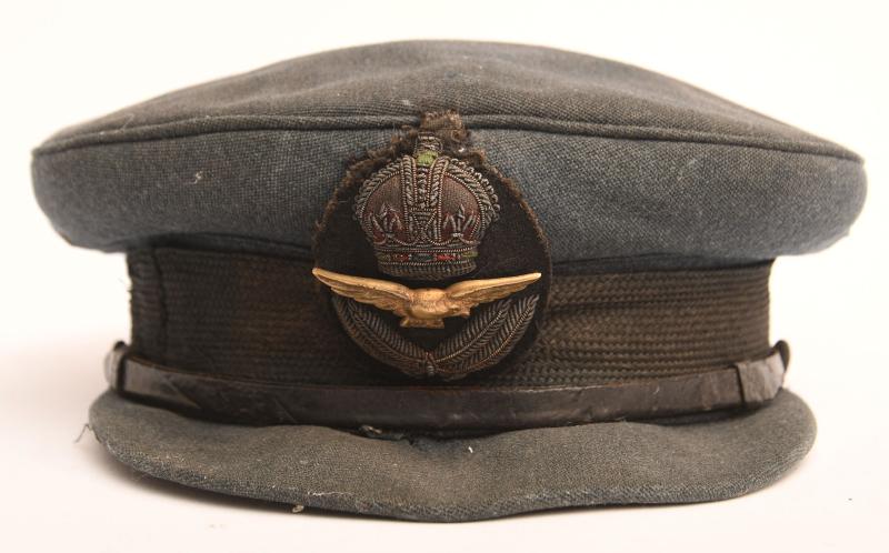 BRITISH WWII EARLY RAF OFFICERS CAP.