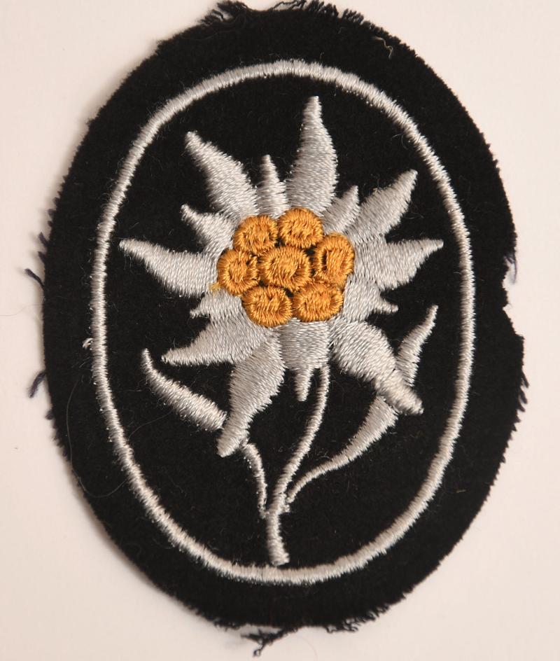 GERMAN WWII SS EDELWEISS ARM BADGE.