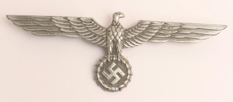 GERMAN WWII KRIEGSMARINE OR ARMY WHITE SUMMER TUNIC EAGLE.