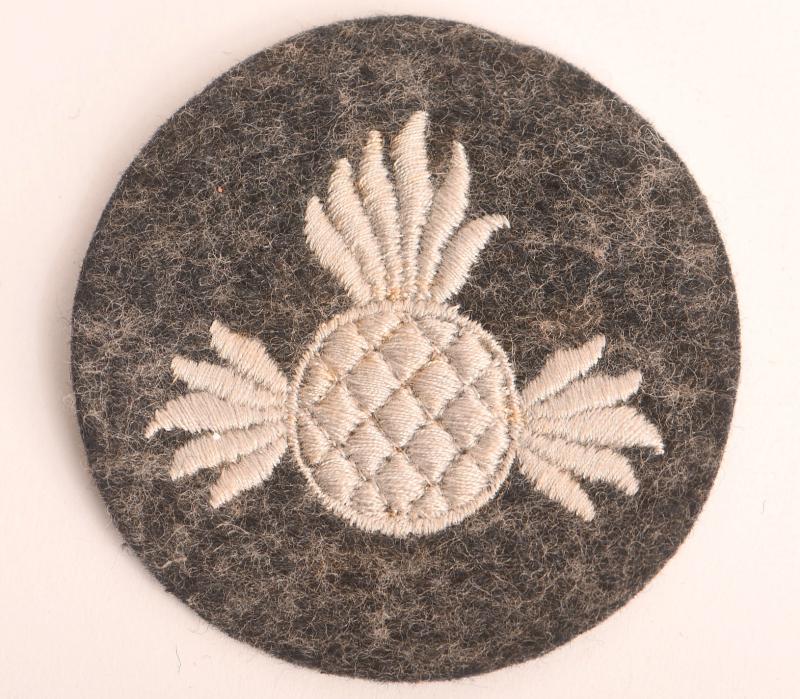 GERMAN WWII LUFTWAFFE HEAVY AERIAL BOMB ARMOURER PATCH.